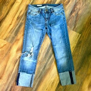 KUT Cameron Straight Leg Jean